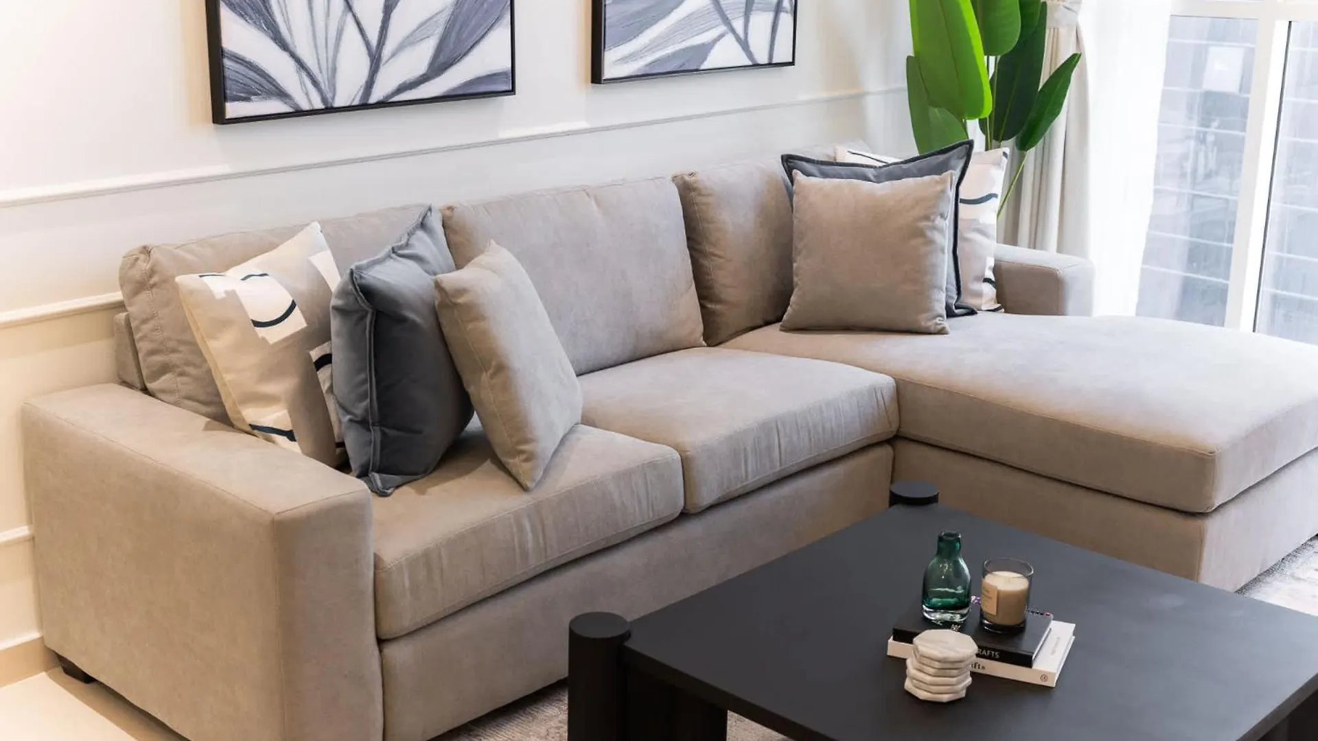 Exceptional 1Bedroom Apartment In The Heart Of Downtown Dubai