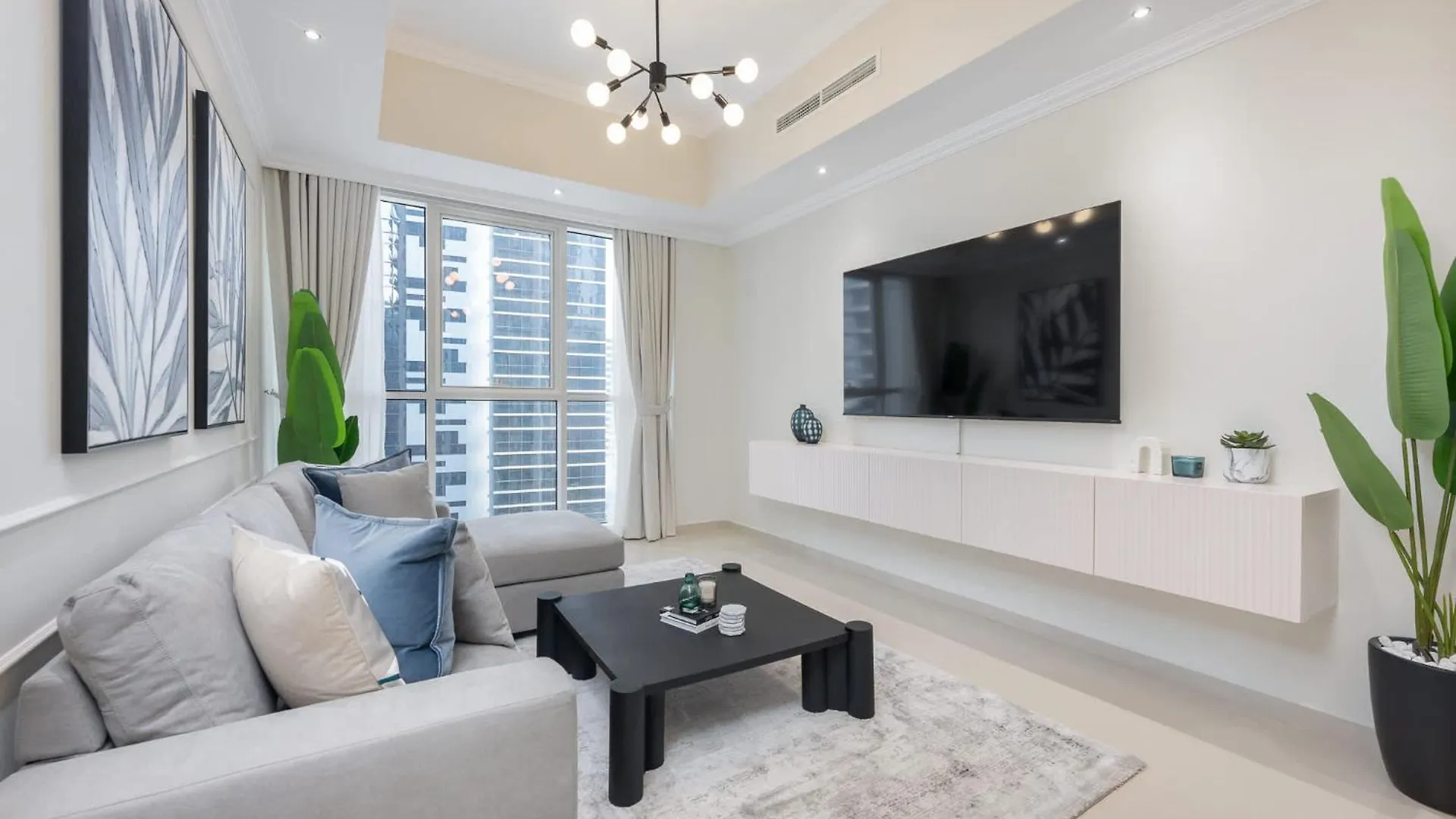 Exceptional 1Bedroom Apartment In The Heart Of Downtown Dubai United Arab Emirates